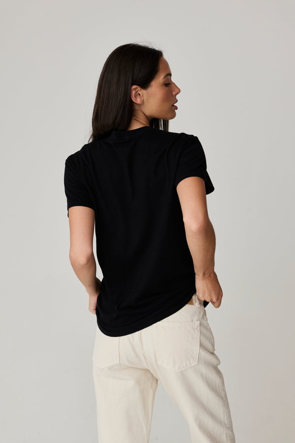 Lori Tee